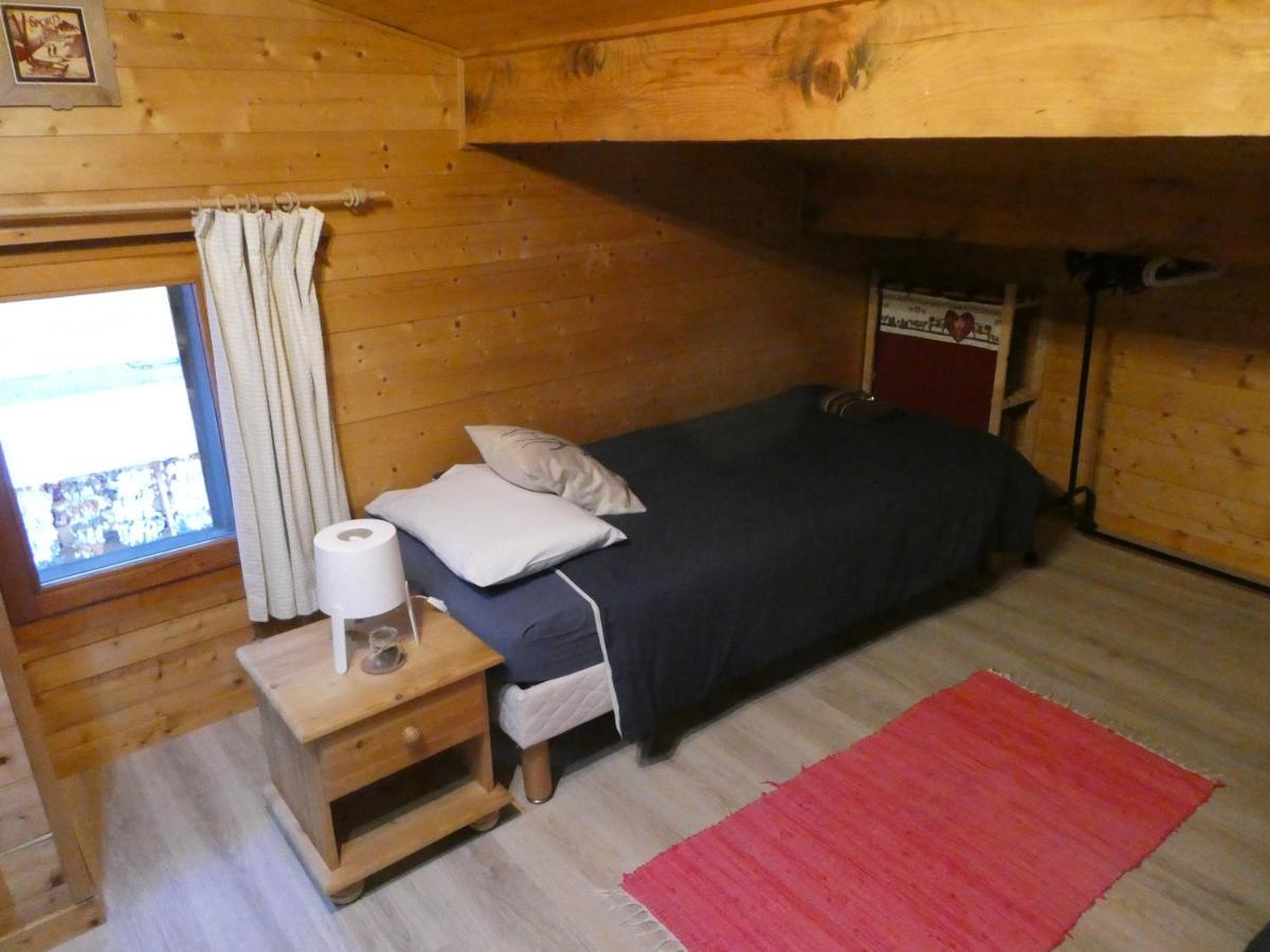 Central Hostel Châtel Esterno foto