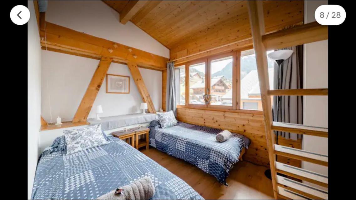 Central Hostel Châtel Esterno foto